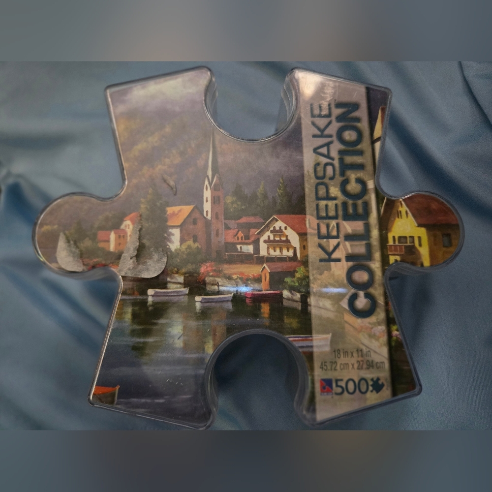 2 Keepsake Collection Puzzles - Picture 3 of 5
